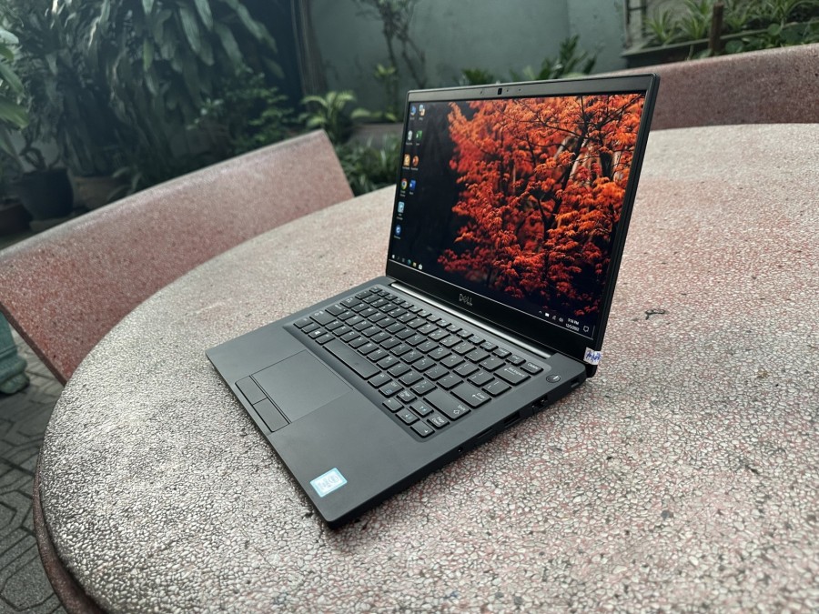 LaptopDell Latitude 7390 99% giá cực hời thumb