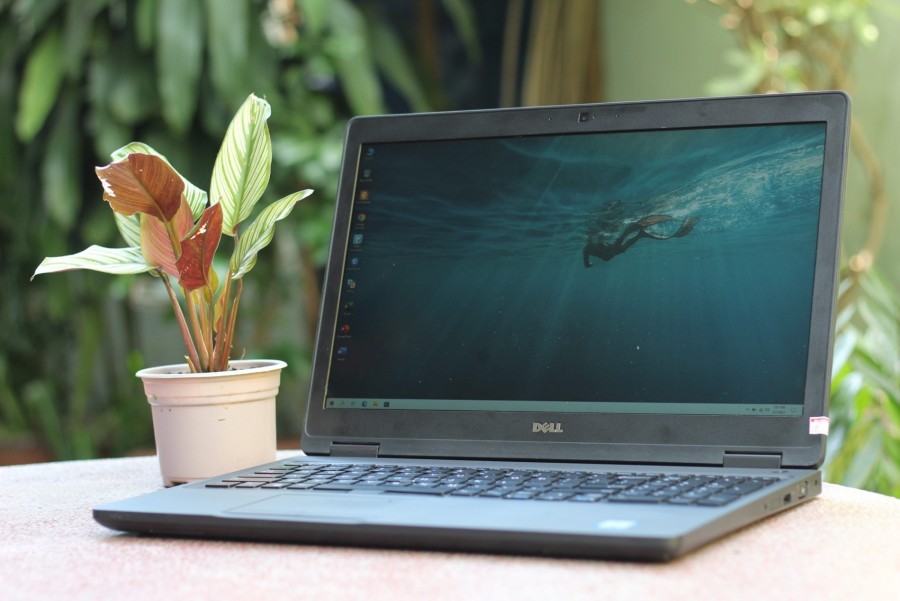 💻 Laptop Dell Latitude E5580 i7-7600U GAME-ĐỒ HỌA thumb