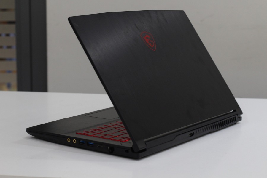 Laptop Gaming MSI GF63 Thin 12VE-460VN (i5-12450H/8GB/512GB/RTX 4050/144Hz/Windows 11) - Chính hãng thumb